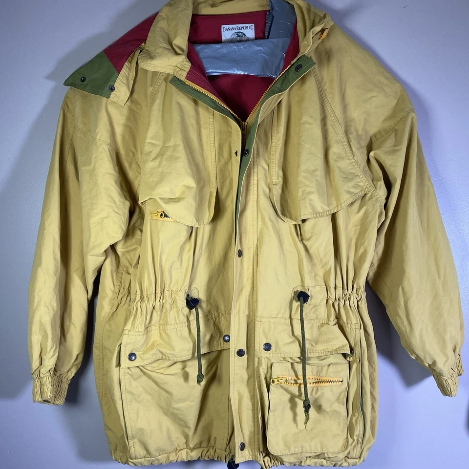 Chaqueta con Capucha Vintage Banana Republic Original Travel Field Amarilla Hombre Grande Foto 2 de 4