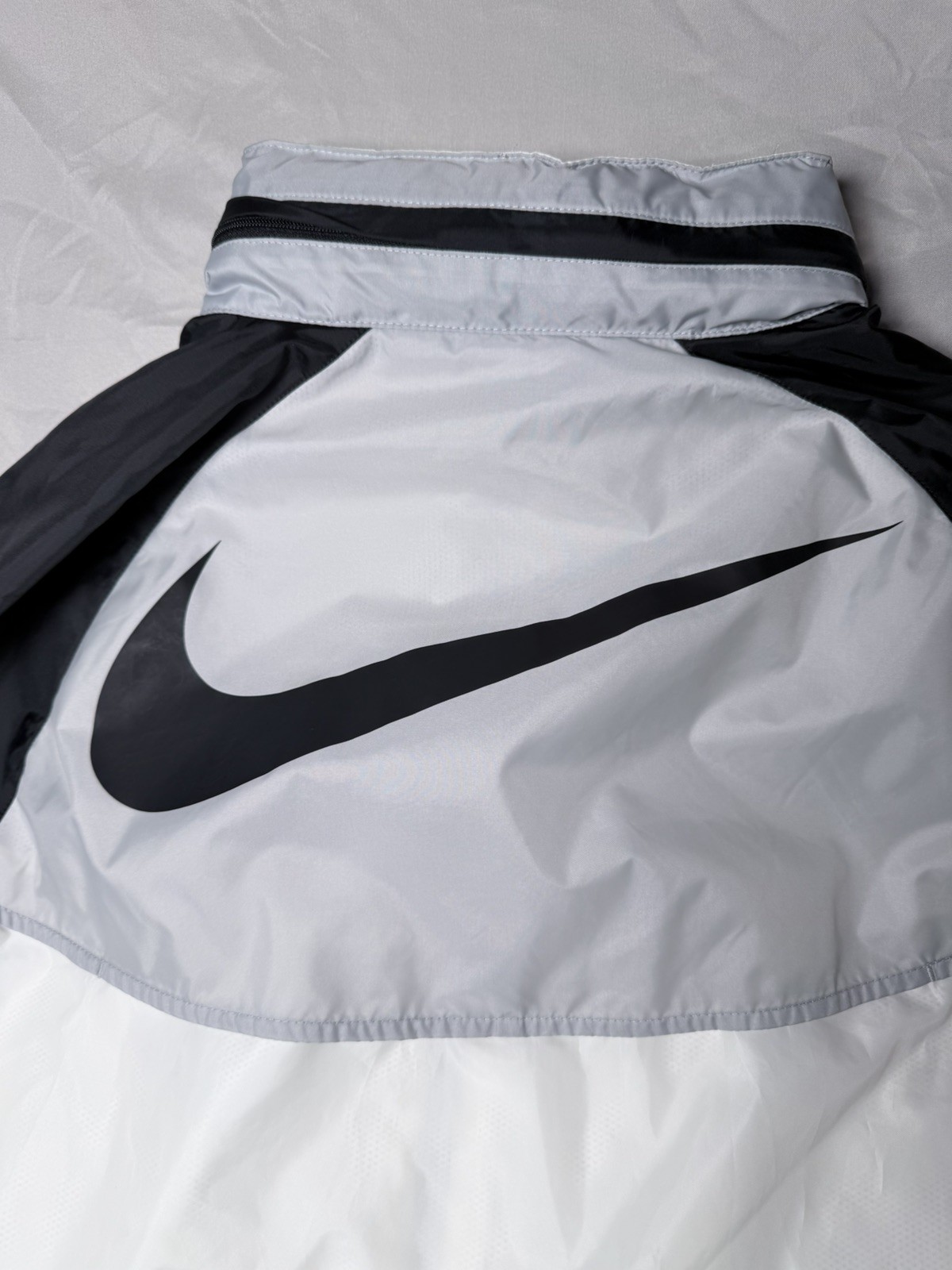 Nike Windrunner Sports Patchwork Jacket Size S - image 4