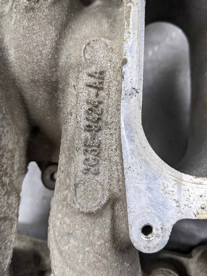 Colector de admisión superior para 03-04 Ford F-250 Super Duty 6.8 2C3E9424AA Foto 3 de 4