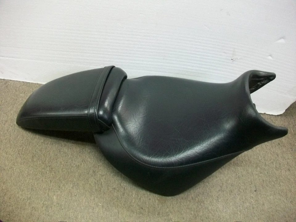 OEM! Nice! Honda VTX1800F1 VTX1800F2 VTX1800F3 Front Rider & Rear Passenger Seat - Image 2 of 4