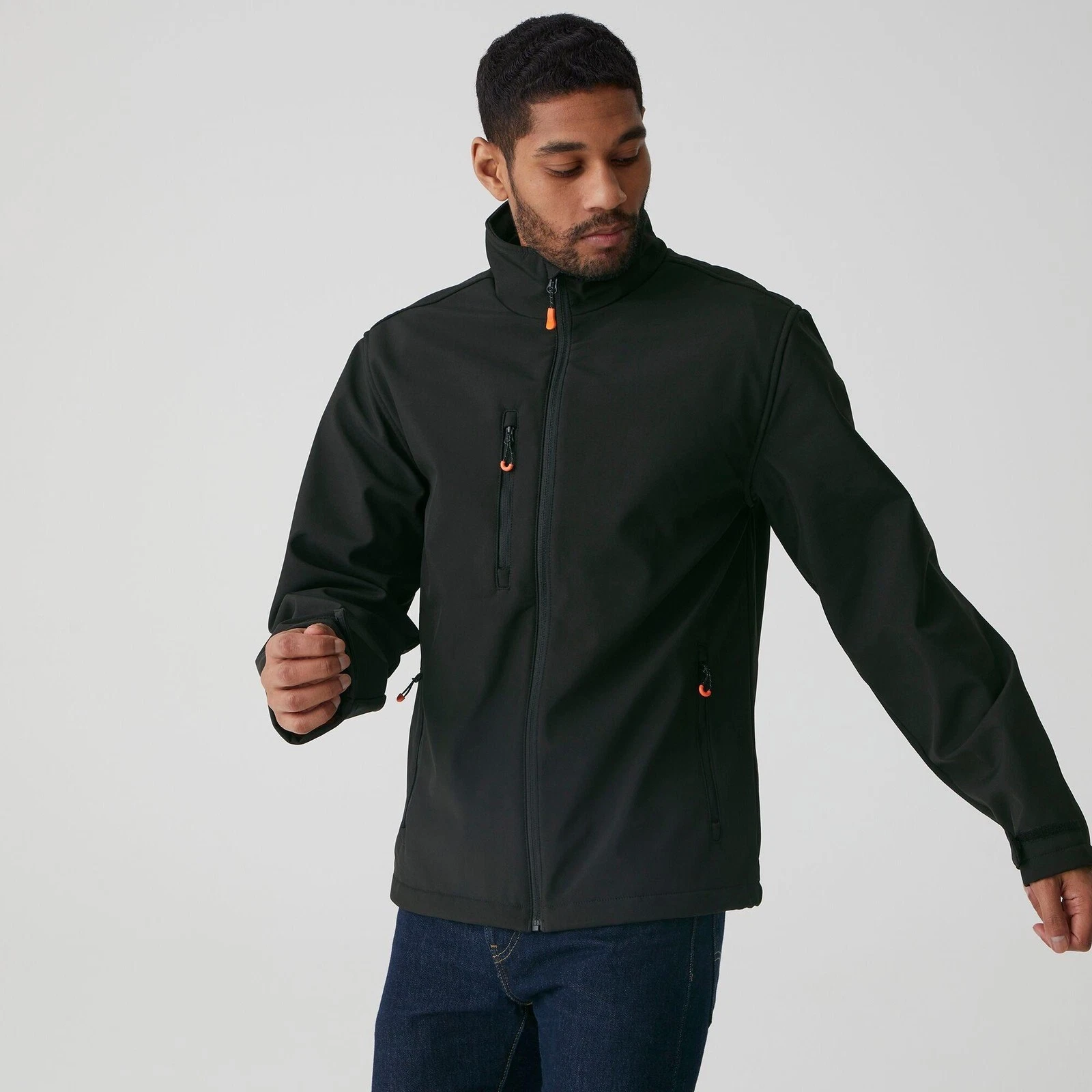 Regatta Thermogen black men's waterproof heated softshell jacket #TRA739