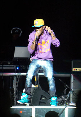 O.B. at The Palace of Auburn Hills on June 14 2011 in Auburn Hills- Old Photo 4
