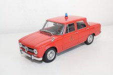 B81 1:18 MINICHAMPS ALFA ROMEO GIULIA SUPER FIREFIGHTERS FIRE CAR MINT COND.