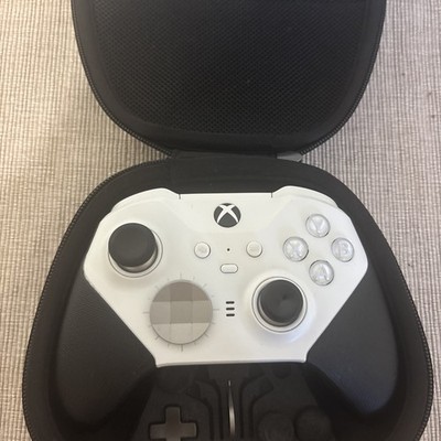 Xbox Elite Wireless Controller Series 2   Guter Zustand mit Originalzubehör