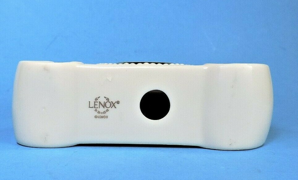 LENOX TIMELY TRADITIONS Arched CLOCK (NEW BATTERY / MINT)  4616895