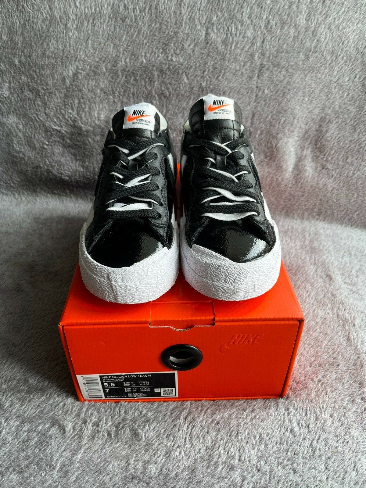 SACAI X NIKE NIKE BLAZER LOW X SACAI SNEAKER