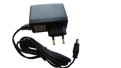 Netzstecker für AVM Fritzbox 7590 7560 7540 7530 7390 7490 6490 mit 12V 2,5A