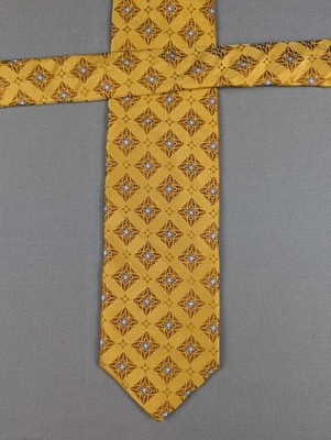 Robert Talbott Tie Yellow Foulard Geometric Best Of Class Silk 3.5x58 Inches USA