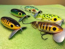 Old Arbogast Jitter Bug 5pcs Set, Assorted Colors, Used