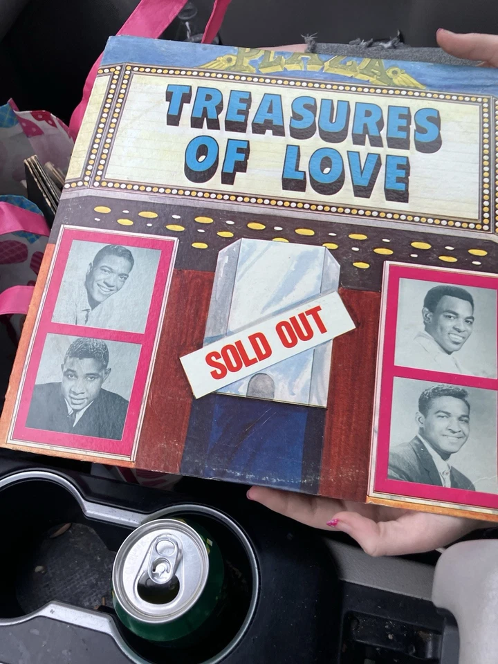 Lot Of 15 Rock Vinyls: Boston Journey AC/DC ,pink Floyd - Image 2 of 4