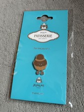 Jellycat Amusables Paris Patisserie Brigitte Brioche Cake Enamel Pin Badge - New