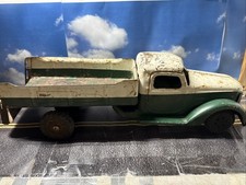 1940s buddy L towing service green And White Truck 22" With Grill No Tow Arm