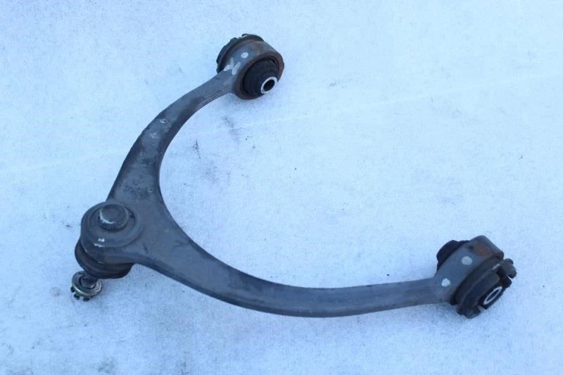 1999 LEXUS LS400 RIGHT PASSENGER SIDE FRONT UPPER CONTROL ARM - Image 2 of 4