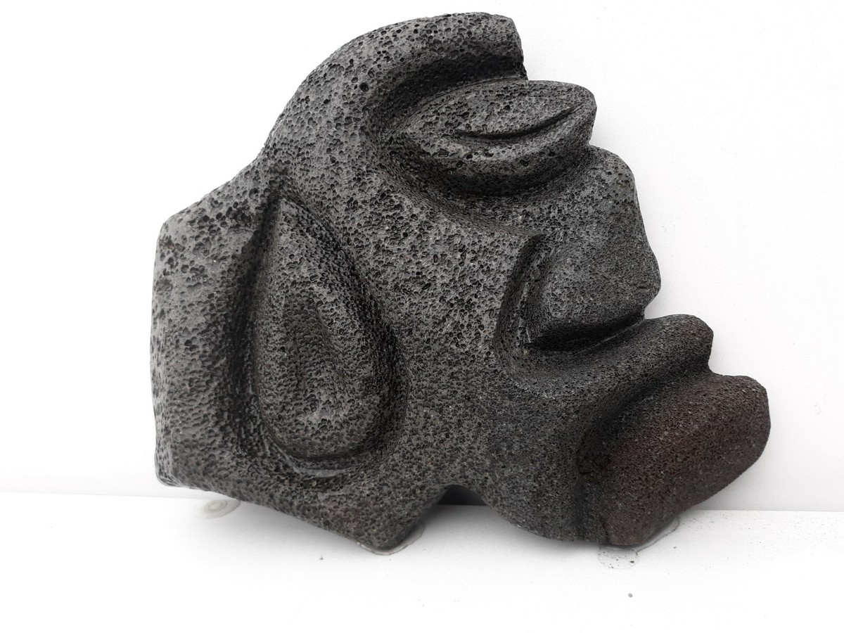 Large Hawaiian Basalt Lava Carving Head Fish Art Sculpture Easter