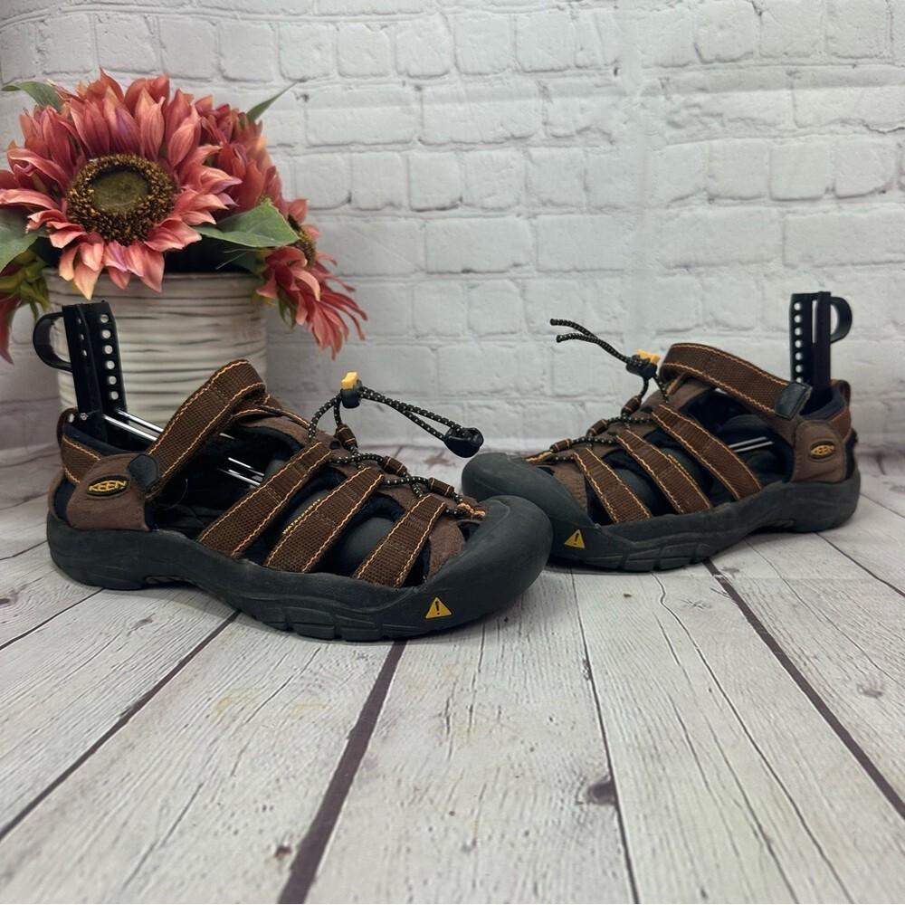 Sandali outdoor Keen marroni multicolore impermeabili gorpcore escursionismo uomo taglia 7