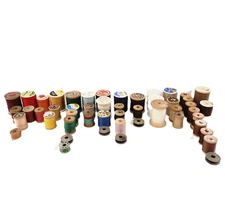 Antique Vintage 50 Assorted Color Thread Wooden Spools & Metal Bobbins Mix Lot