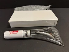 NEW!  Mantle Buzz AUTO LIGHTED WINDSHIELD ICE & SNOW SCRAPER (Battery Operated)