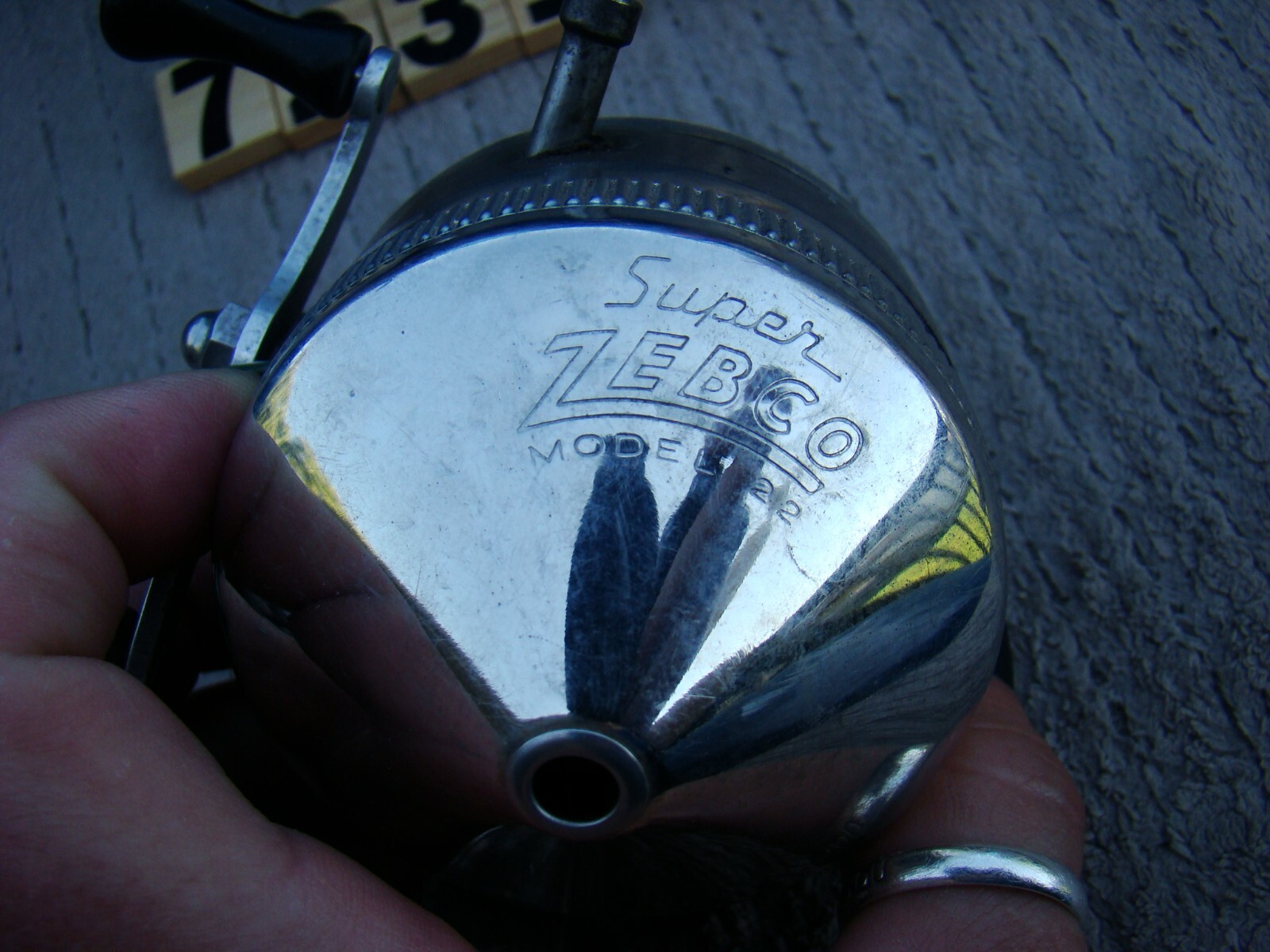 U7231 AR SUPER ZEBCO MODEL 22 FISHING REEL