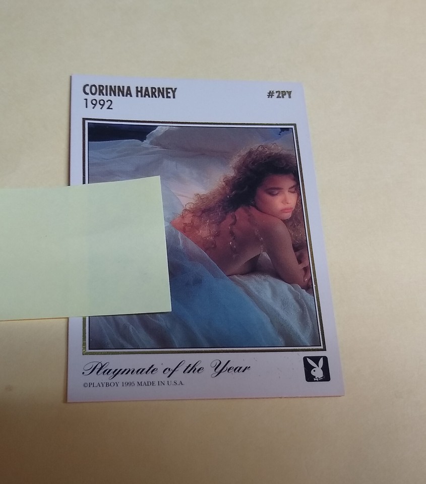 1995 PLAYBOY CORINNA HARNEY PLAYMATE OF THE YEAR GOLD FOIL #2PY | eBay
