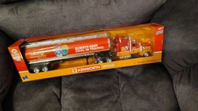 Series 1  2020 Circle K 1:43 Scale Semi - Kenworth W900: New In Packaging 