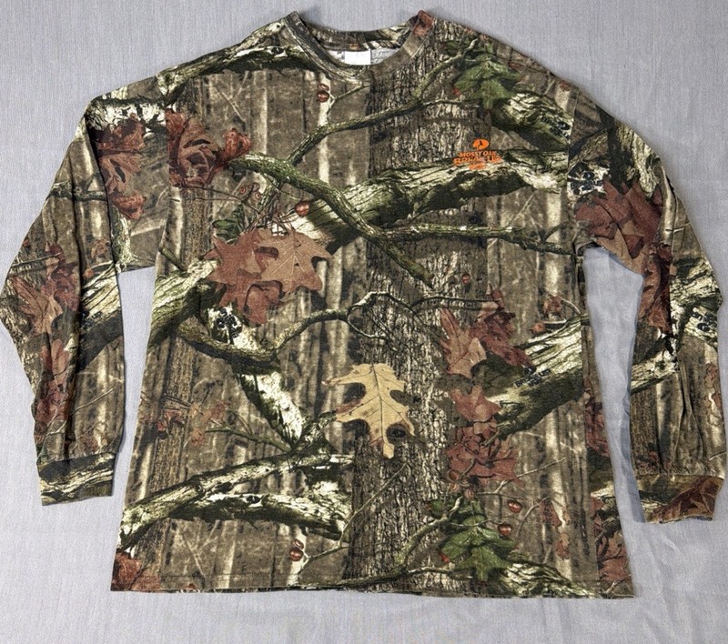 Mossy Oak Camouflage Long Sleeve T-Shirt, Size XL. Great Condition. Hunting ￼