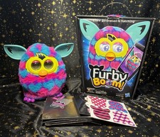 Furby Boom in Box Interactive Hasbro Toy 2013 Pink Turquoise Pink Hearts TESTED