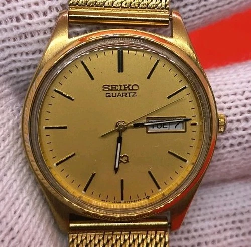 Vintage Seiko Day/Date Watch 5Y23 8040 Gold Tone Dial & Band With New Battery