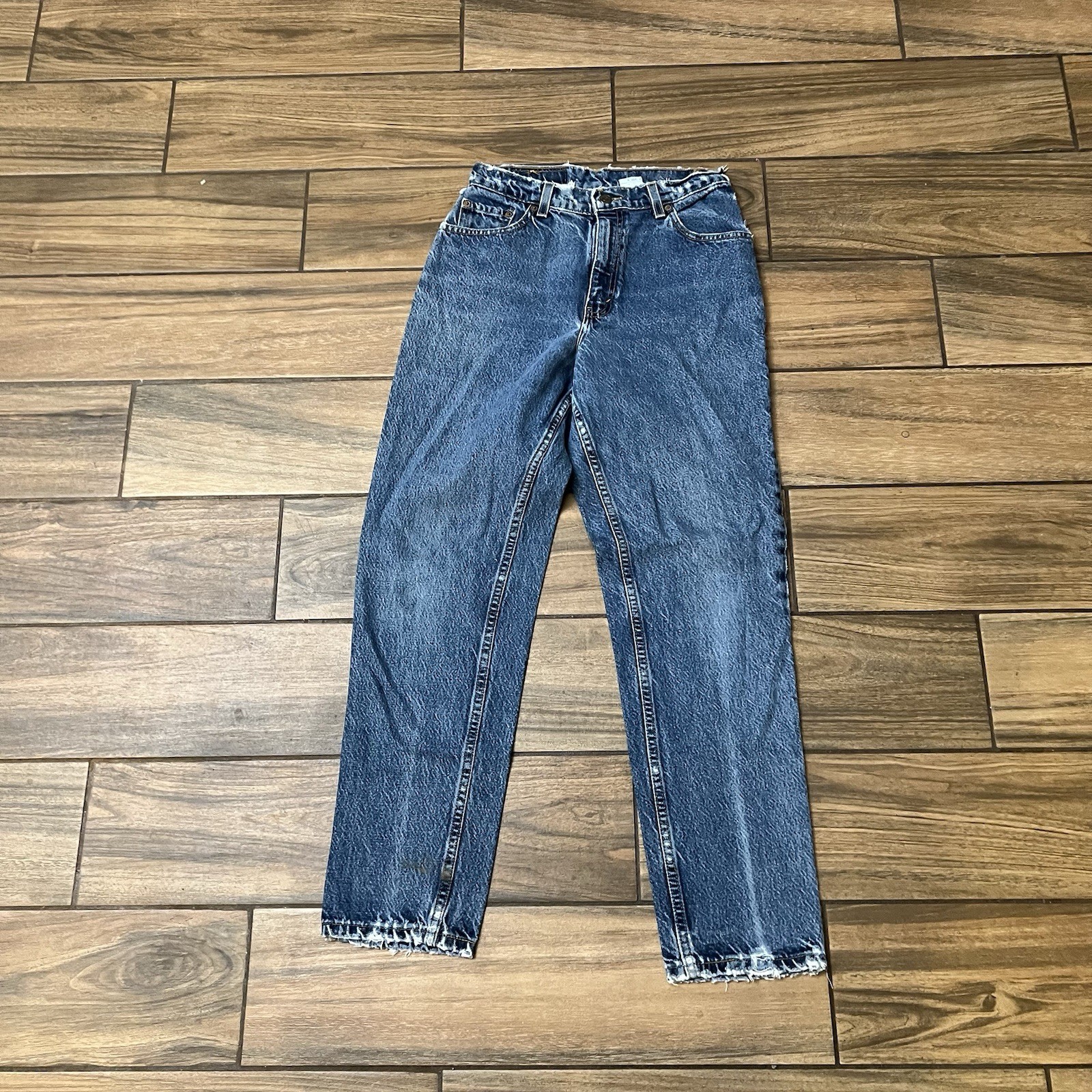 Vintage Levi’s 550 Women’s 6 Relaxed Tapered USA Made Blue Jeans