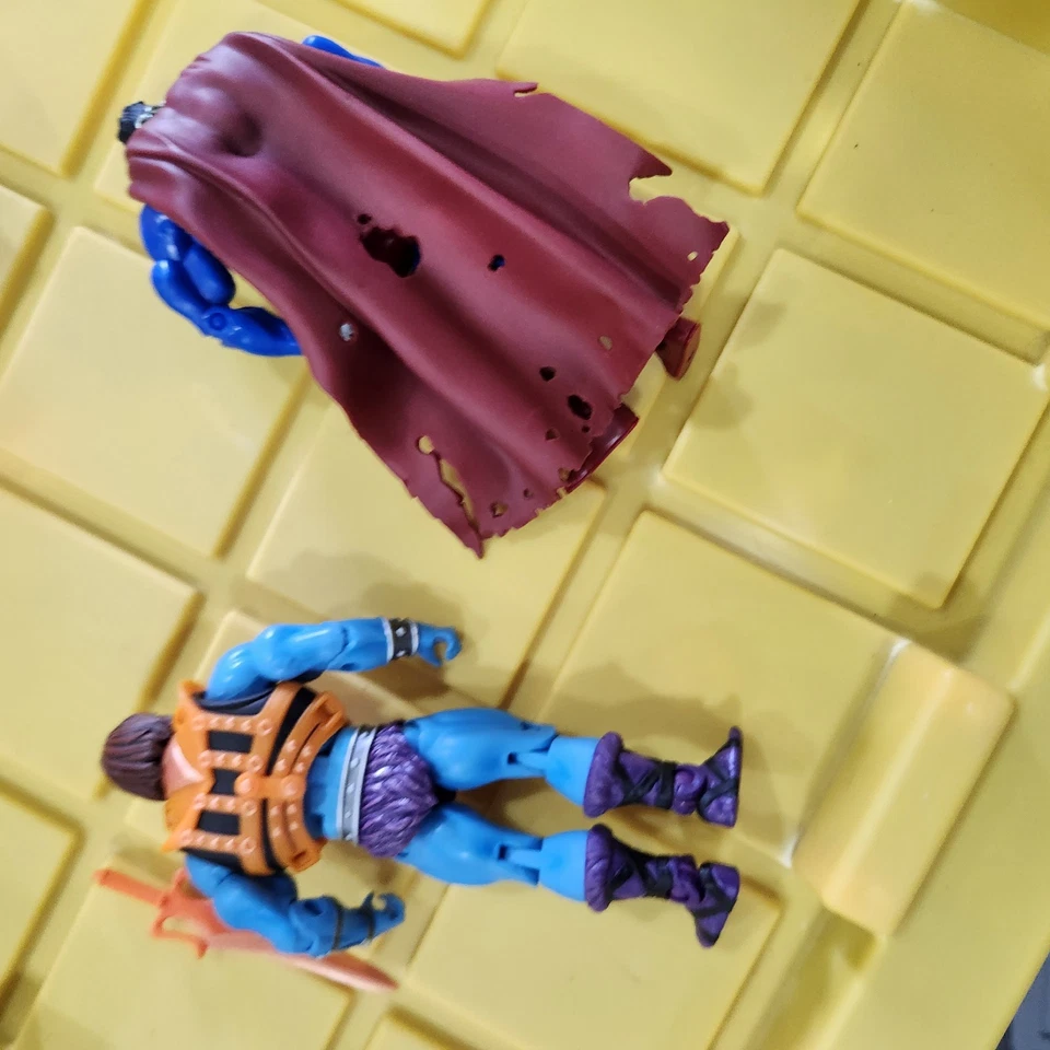 DC & Masters of the Universe Classics Bizarro Vs Faker Figures Mattel R9 - Image 2 of 2
