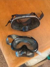 VINTAGE HEALTHWAYS SCUBA DIVING MASK and Scrivia Dolfino
