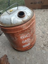 Vintage EAGLE 5 Gallon E-Z Pour Gasoline Filler Gas Can 1005 Metal USA Made