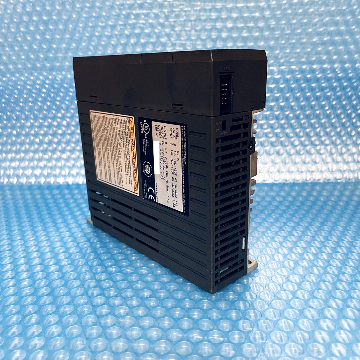 KEYENCE MV-21 Servo Amplifier MV Series Color Black KEYENCE MV-21 Servo Amplifier MV Series Color Black