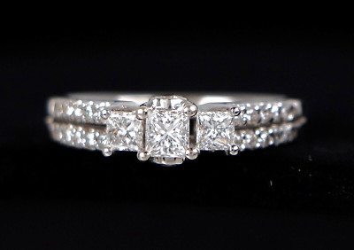 $2,799 Jared's 14K White Gold 1.00ct Princess Round Diamond Engagement Ring 8