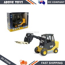 Bruder 1:16 JCB Teletruck with Pallet Includes Height Adjustable Telescopic Arm