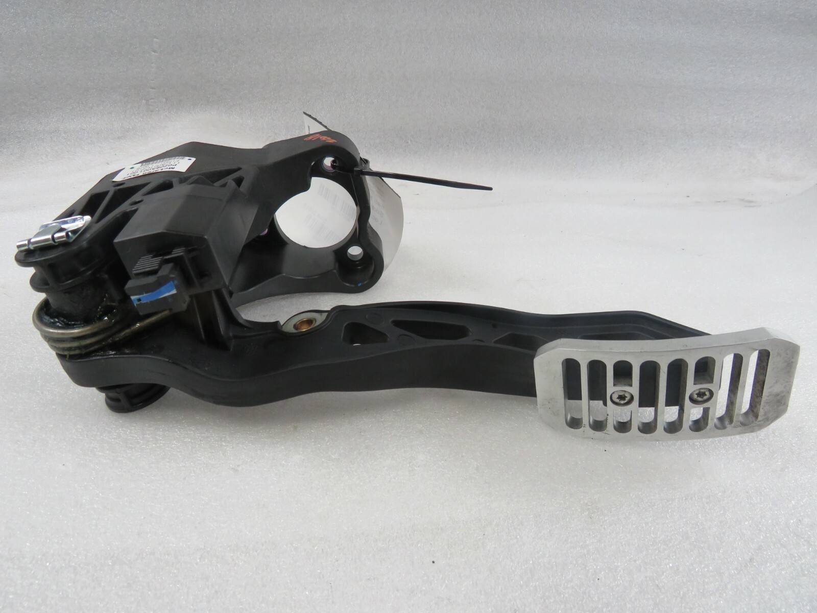 Mclaren 570s, Brake Pedal, Used, P/N 11CA001CP