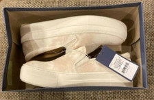Universal Thread Womens Pull On Sneakers Cushioned Shoes 9 M White Tan NIB