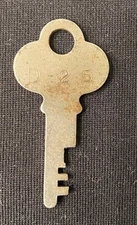 Original AMCO Advance Machine Company D-25 Gumball or Peanut Machine Padlock Key