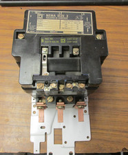 Square D NEMA Size 3 SER.A  Motor Starter 480V Coil W/ Auxillaries,.. UH-33B