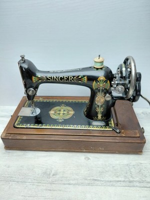 Singer Handkurbel Nähmaschine 66k 20er Jahre Made in Scotland mit Holzkoffer