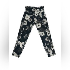 Marika Black and Gray Floral Crop Leggings