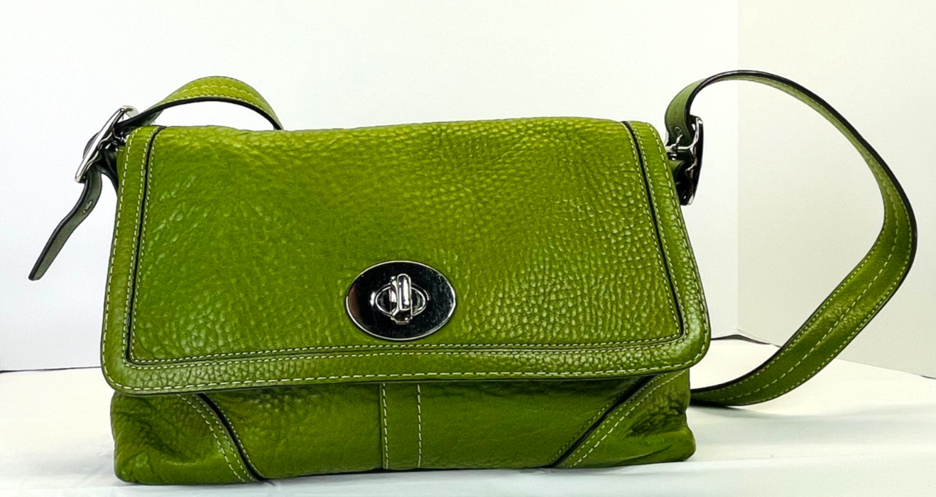 Coach Hampton Green Pebbled Leather Flap Crossbody Bag F13085 Handbags Purse-image