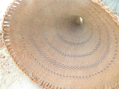 ANTIQUE XTRA LARGE N. PAIUTE INDIAN CALIFORNIA CONICAL BURDEN BASKET NATIVE USE - Picture 5 of 10
