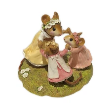 Wee Forest Folk M-228 Ring Around Rosie (Retired)