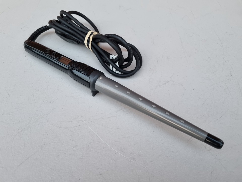 Joblot of 2 BaByliss Pro 2285CU Conical Ceramic Hair Curling Tong