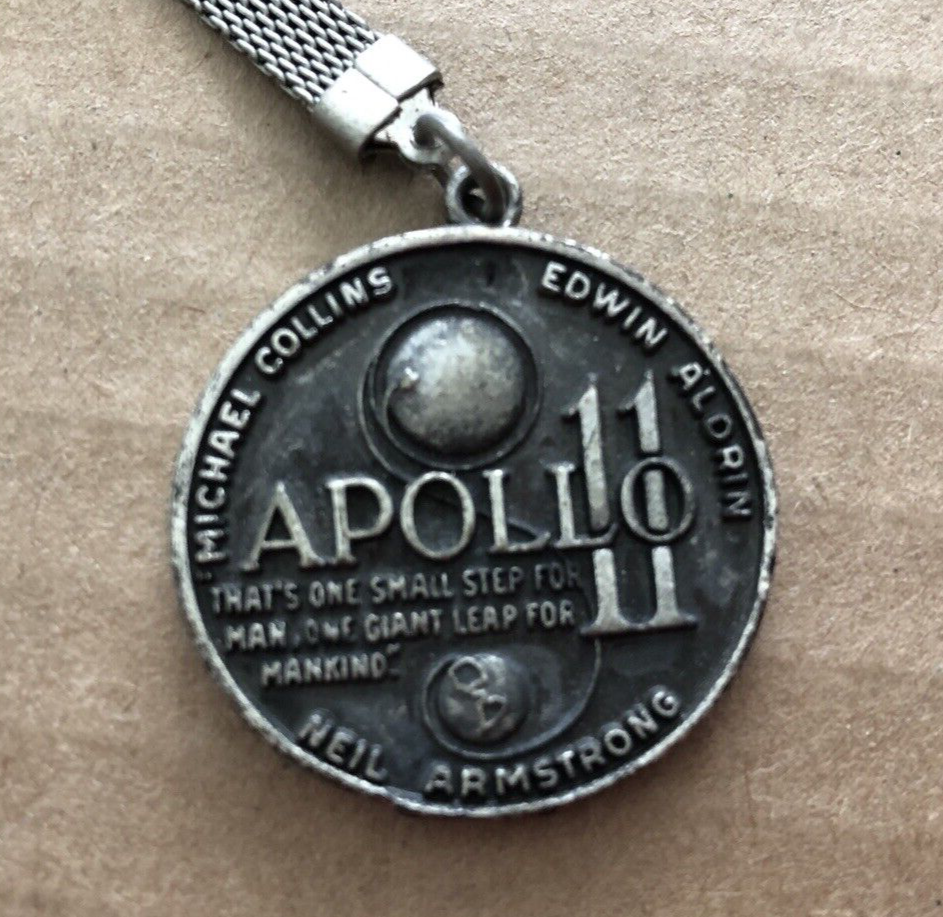 Vintage APOLLO 11 First Lunar Landing 1969 Keychain ARMSTRONG