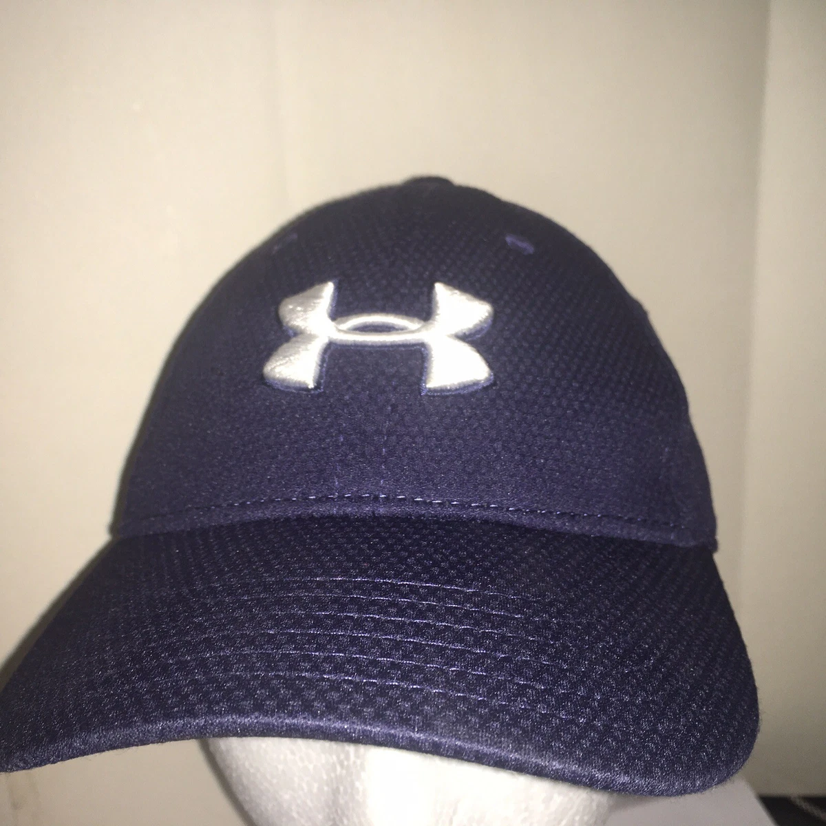 Under Armour Baseball Cap, Used, Blue, Front n Back Graphics. S/SX Youths.