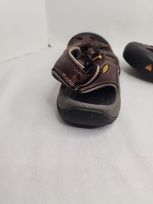 Keen Daytona Sandals Mens 8 Brown Leather Open Toe Hiking  display picture 3