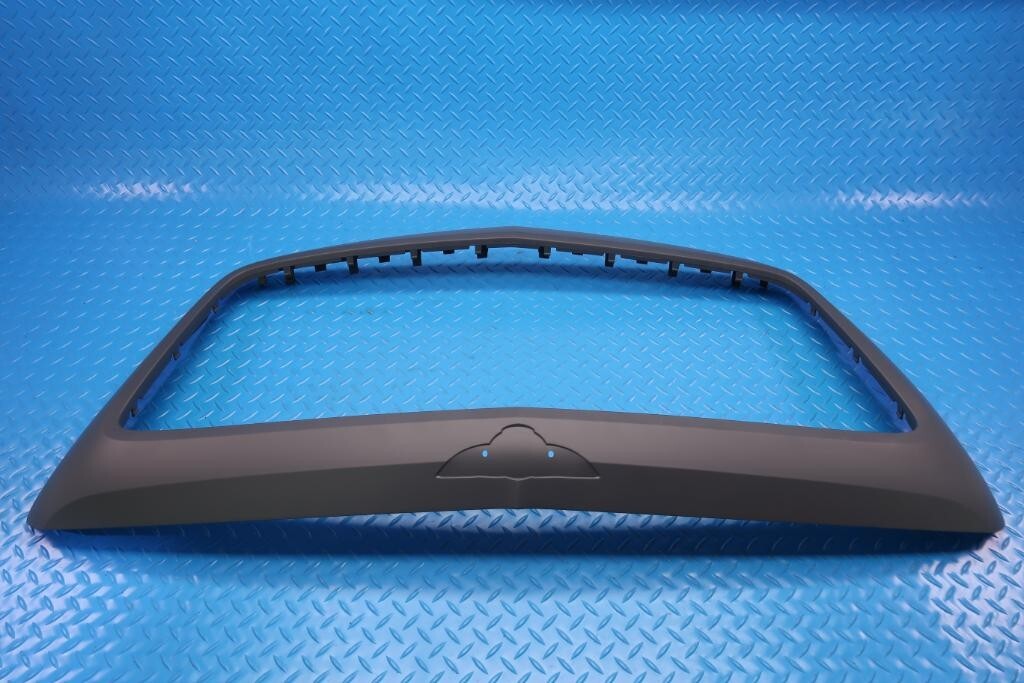 Bentley Bentayga front center grille surround #12380