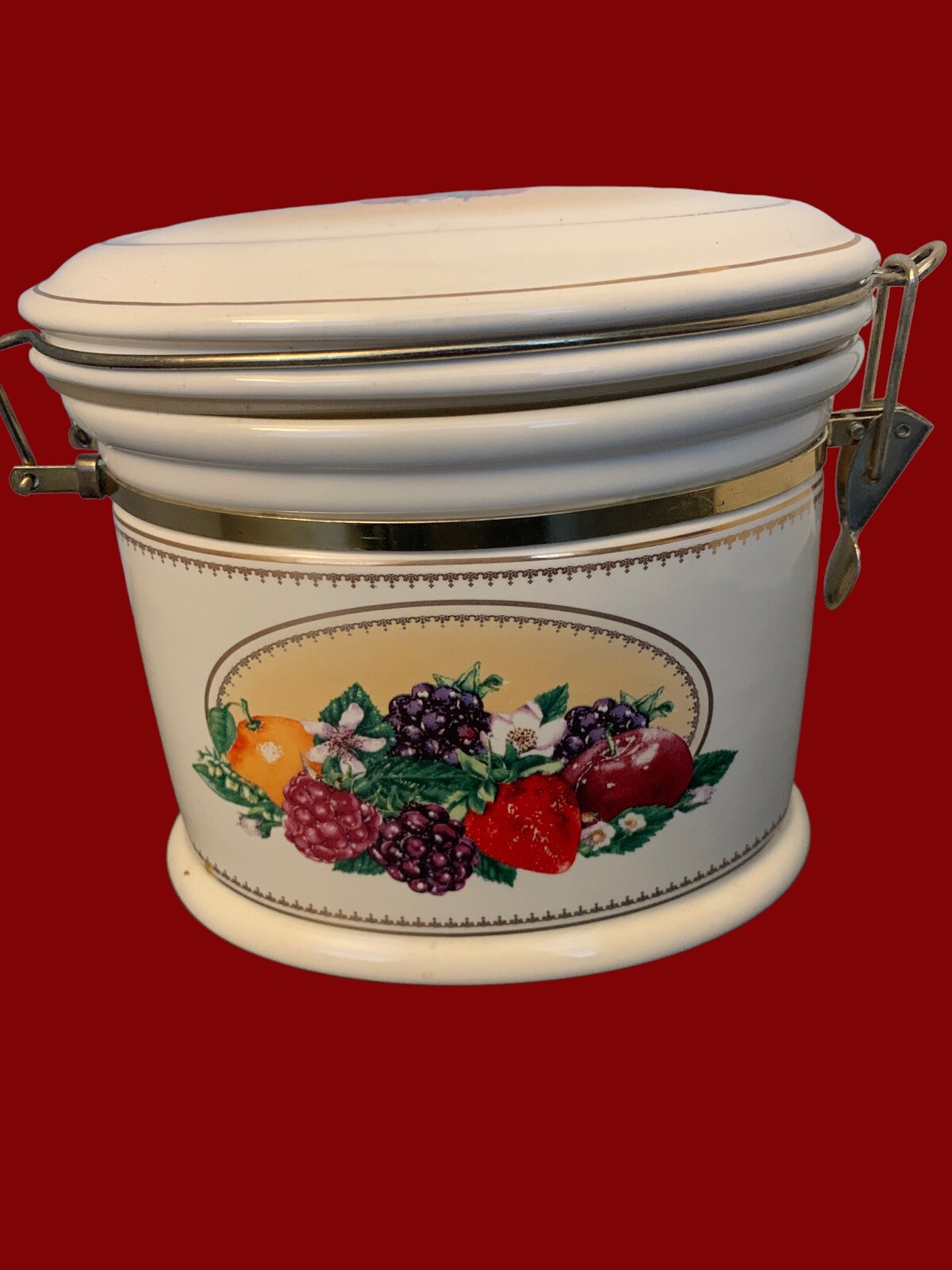 🍇Vintage Knott's Berry Farm Foods Ceramic Canister with Brass Style