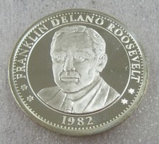 1982 Franklin Delano Roosevelt 1 oz. .999 Fine Silver Round  88.00 per troy oz